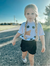 Load image into Gallery viewer, Feelin’ Frosty tee
