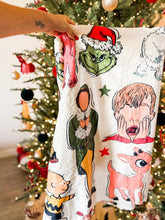 Load image into Gallery viewer, Christmas Plush Throws
